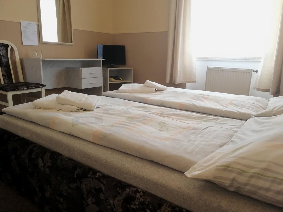Hotel Wertheim Prag Eksteriør billede